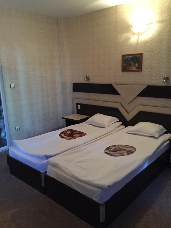 Elvira Hotel ラヴダ 部屋 写真